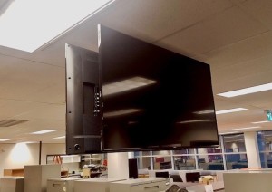 20170728_204045commrcl 2tv cropd 2